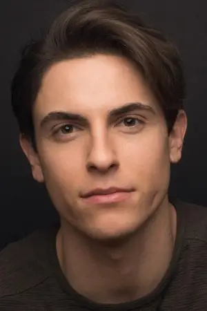 Photo Derek Klena #383632