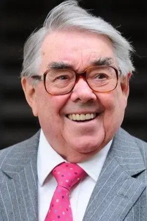 Photo Ronnie Corbett #335437