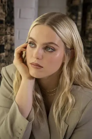 Photo Reneé Rapp #68929