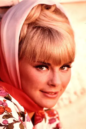 Photo Elke Sommer #201161