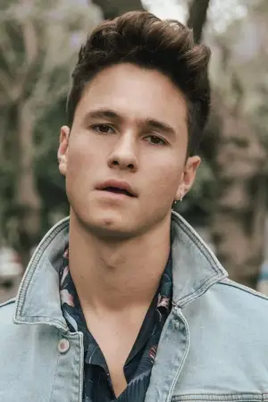 Photo Michael Ronda #337595