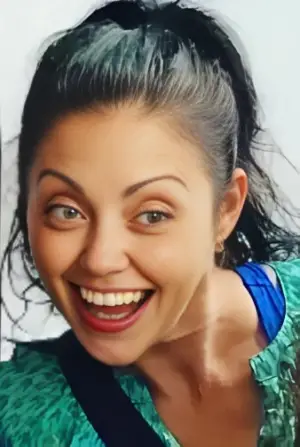 Photo Brittany Petros #327379