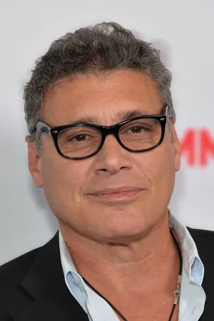Photo Steven Bauer #27697