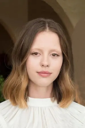 Photo Mia Goth #38827