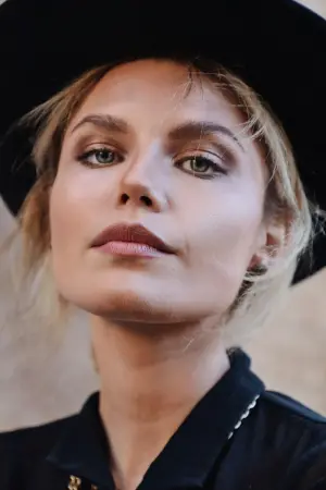 Photo Ellie Patrikios #288444