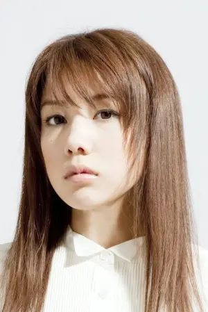 Photo Riisa Naka #102113