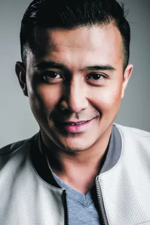 Photo Aaron Aziz #283964