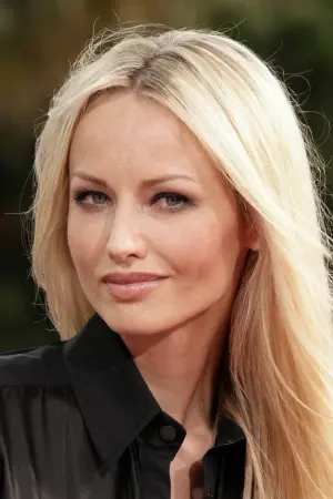 Photo Adriana Karembeu #181205