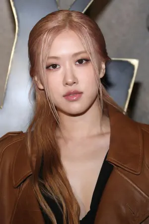 Photo ROSÉ #179173