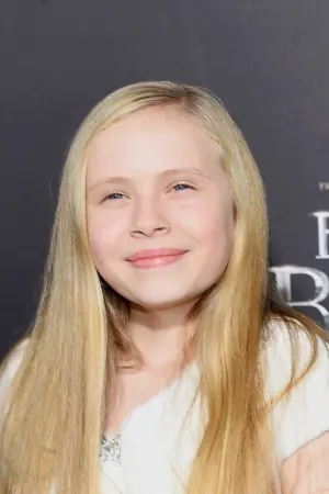 Photo Faith Wood-Blagrove #30269