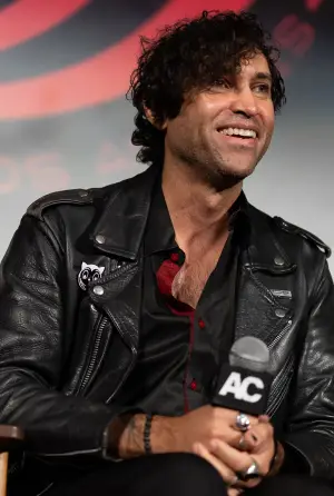 Photo Mike Cuenca #352634