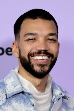 Photo Justice Smith #67801