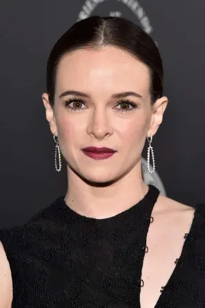 Photo Danielle Panabaker #59611