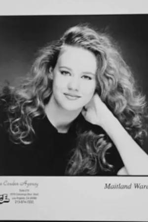 Photo Maitland Ward #21550