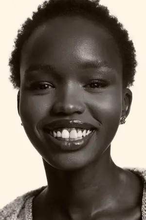 Photo Anyier Anei #359442