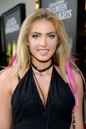 Photo Saxon Sharbino #60599