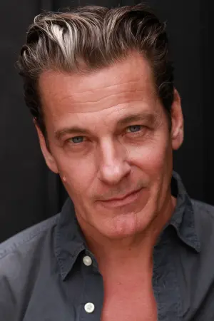 Photo Adam Storke #96374