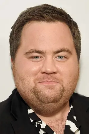 Photo Paul Walter Hauser #49779