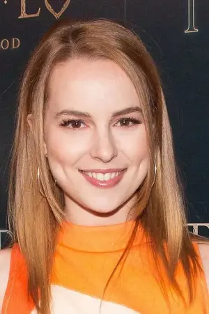 Photo Bridgit Mendler #73594