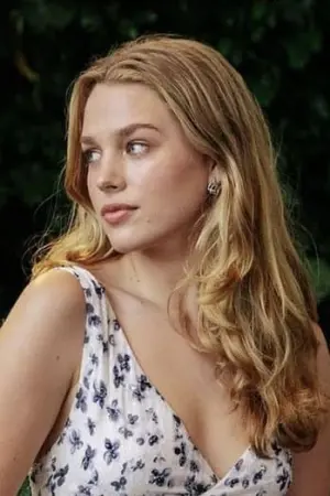 Photo Teagan Croft #167263