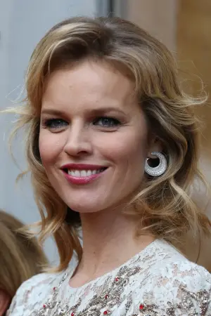 Photo Eva Herzigová #302147
