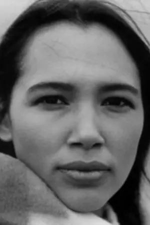 Photo Irene Bedard #43257