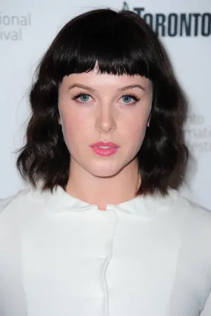 Photo Alexandra Roach #49029