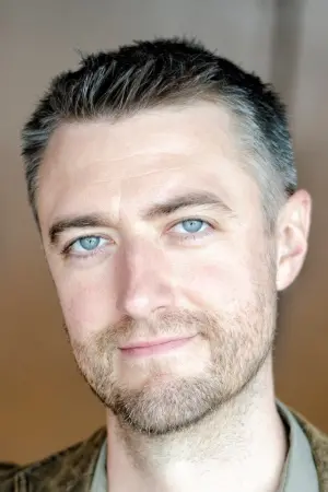 Photo Sean Gunn #5822