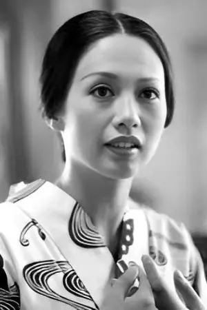 Photo Mariko Kaga #329723