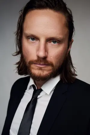 Photo Joshua Mikel #67829