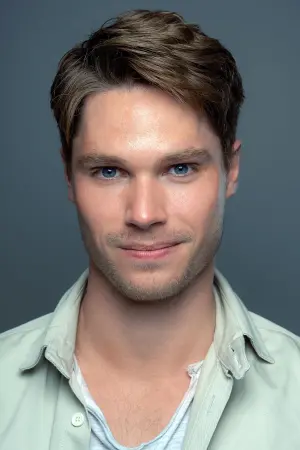 Photo Kai Luke Brummer #53247