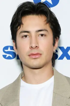 Photo Hudson Williams #373351