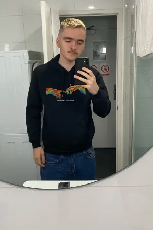 Photo Travis Page #293189