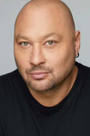 Photo Bruce Del Castillo #22041