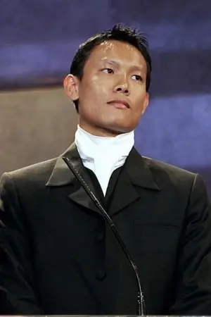 Photo Sakda Kaewbuadee #222012