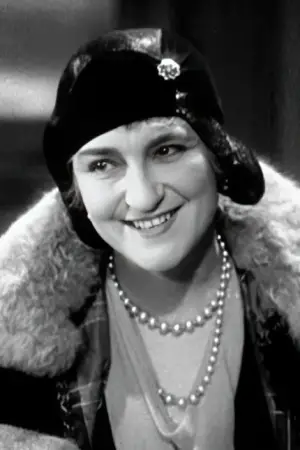 Photo Violet Farebrother #351171