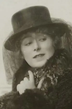 Photo Lola Urban-Kneidinger #392415