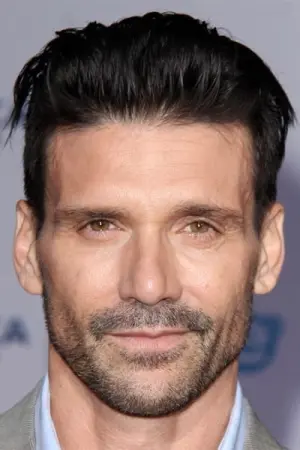 Photo Frank Grillo #9497