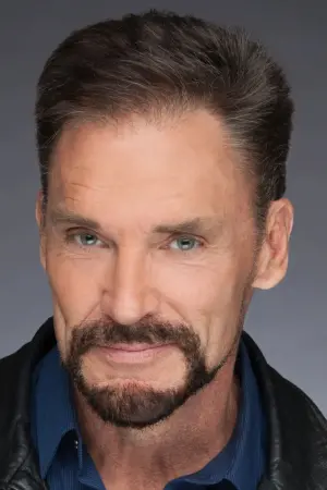 Photo Mike Watkiss #64428