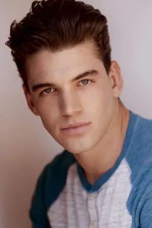 Photo Noah Fearnley #325258