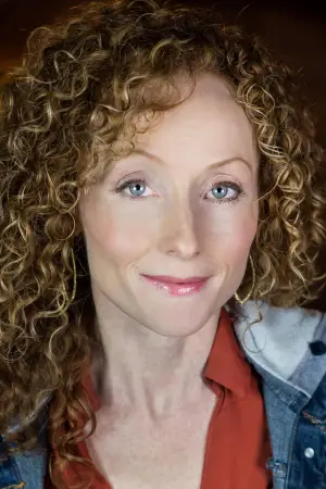 Photo Giovanna Moore #334902