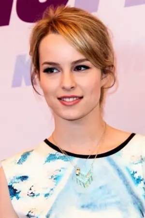 Photo Bridgit Mendler #53008