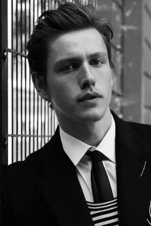 Photo Harris Dickinson #327960