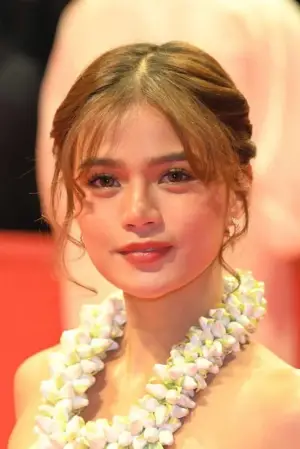 Photo Maris Racal #355171