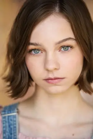 Photo Emma Myers #28647