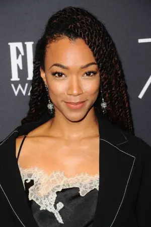 Photo Sonequa Martin-Green #32840