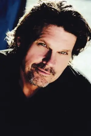 Photo Scott McGinnis #125931