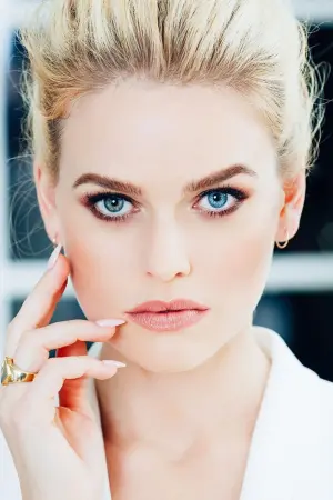 Photo Alice Eve #19070