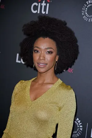 Photo Sonequa Martin-Green #32844