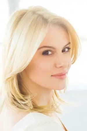 Photo Jackie Moore #120104